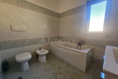 Villino a Schiera in vendita, Via Jenne, Anzio