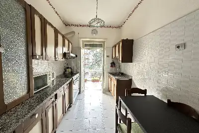 Casa in vendita, Piazza Alfonso Neuschuler, Roma