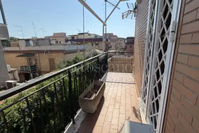 Casa in vendita, Via Pietro Castelli, Roma