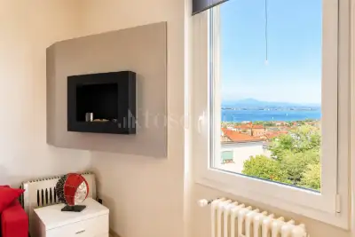 Casa in vendita, Piazza Luigi Einaudi, Desenzano del Garda