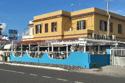 Negozio in vendita, Via Ardeatina, Anzio