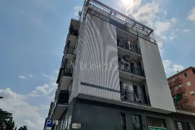 Box in vendita, Via Arbe, Milano