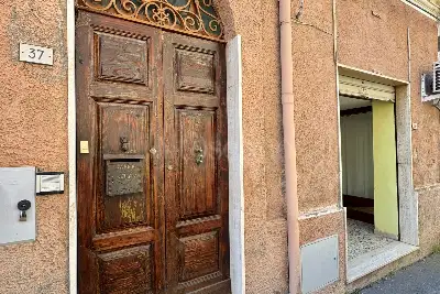 Casa Indipendente in vendita, Via Tibula, Sorso