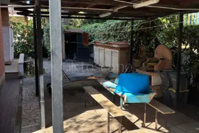 Casa in vendita, Via Signorelli, Terracina