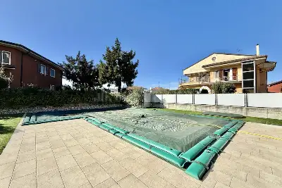 Casa in vendita, Via Goldoni, Peschiera del Garda