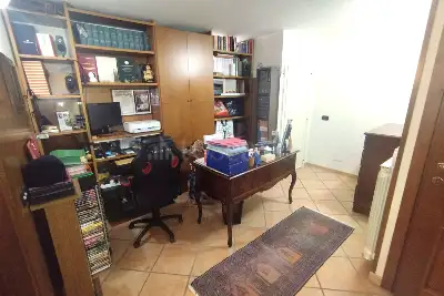 Villino a Schiera in vendita, Via Michele Nau, Roma