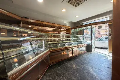 Negozio in affitto, Via Francesco D'Ovidio, Roma