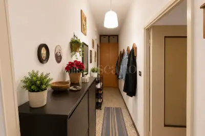 Casa in vendita, Via Legnone, Milano