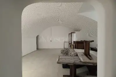 Negozio in vendita, Via San Flaviano, L'Aquila