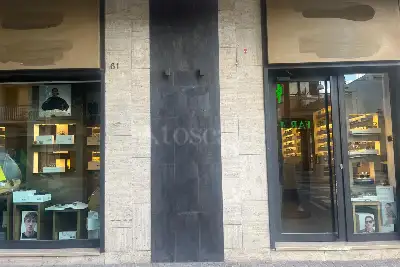 Negozio in affitto, Corso Aldo Moro, Cerignola