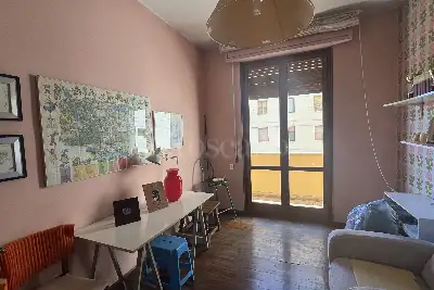 Casa in vendita, Viale Montegrappa, Prato