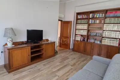 Casa in vendita, Via Giulio Minervini, Roma