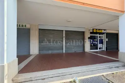 Negozio in vendita, Via Gaverina, Roma