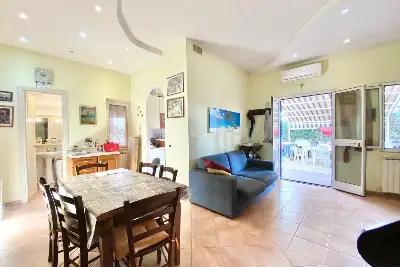 Villa Plurifamiliare in vendita, Viale Benedetto Marini, Cerveteri