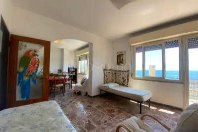 Casa Indipendente in vendita, Via Nazionale, Letojanni