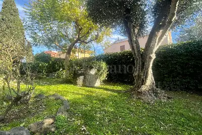 Villa Bifamiliare in vendita, Via Bernardo Quaranta, Roma