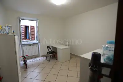 Casa in vendita, via Garibaldi Olgiate Comasco, Olgiate Comasco