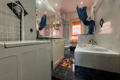 Casa in vendita, Via dei Carraresi, Roma