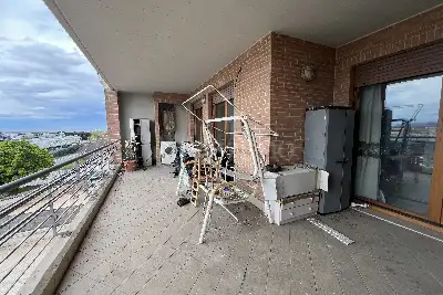 Casa in vendita, Via Giacomo Peroni, Roma