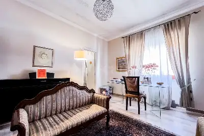 Casa in vendita, via Rossini 10, Olbia