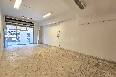 Negozio in vendita, Via Tommaso Inghirami, Roma