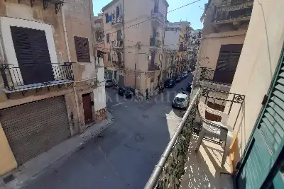 Casa in vendita, Via Vincenzo Littara, Palermo