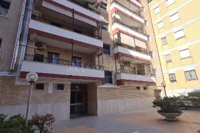 Casa in vendita, Via Pietro Nenni, Pomezia