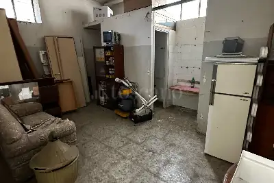 Negozio in vendita, Via Giovanni Bernardi, Roma