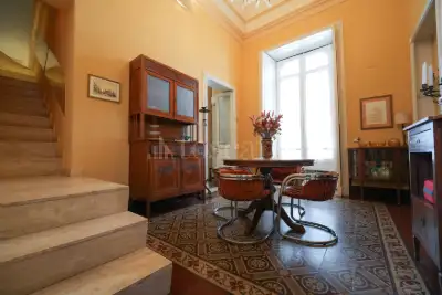 Palazzo in vendita, Via Transito, Catania