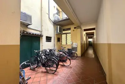 Casa in vendita, Via San Felice, Bologna