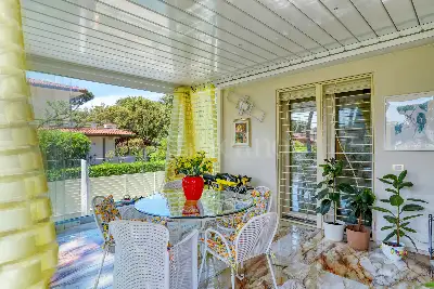 Villa in vendita, Via Luigi Pirandello, Camaiore