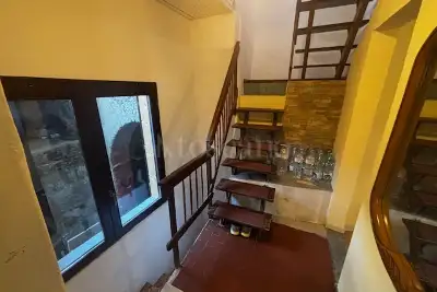 Casa Indipendente in vendita, Via Francesco Monico, Cadegliano-Viconago