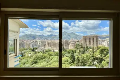 Casa in vendita, Via Montepellegrino, Palermo