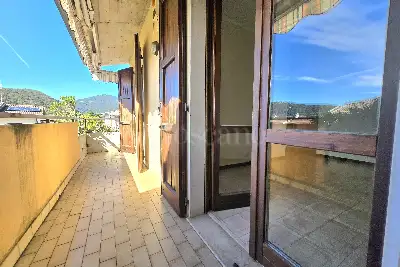 Villino a Schiera in vendita, Via Due Muri, Concesio