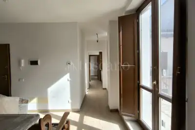 Casa in vendita, Via Tempera 7, L'Aquila