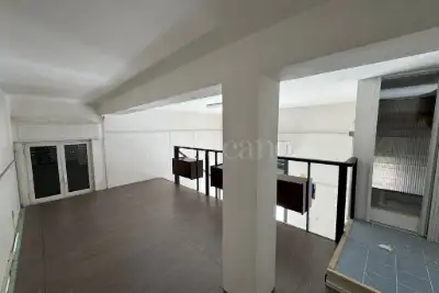 Negozio in vendita, Viale dei Promontori, Roma