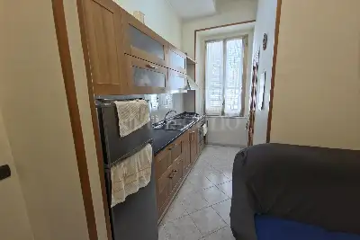 Casa in vendita, Via Enrico Arlotta, Napoli