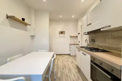 Casa in affitto, Via Angelo Inganni, Milano