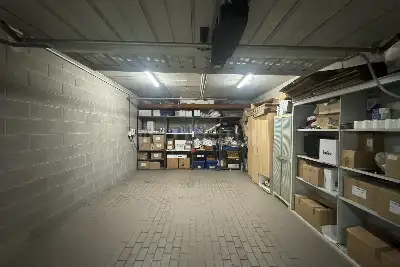 Box in affitto, Largo Zanuso 4, Milano