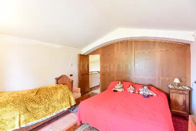 Villa in vendita, Via Edmondo De Amicis, Fino Mornasco