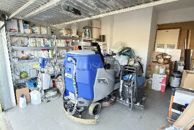 Garage in vendita, Via Acquedotto, Olbia