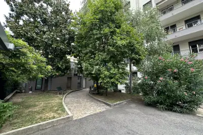 Box in vendita, Via Filippo Brunelleschi, Milano