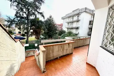 Villino a Schiera in vendita, Via Della Resistenza, Scafati