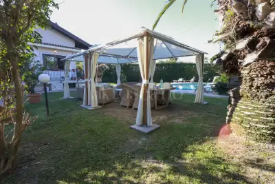 Villa in vendita, Via Torcegno, Roma