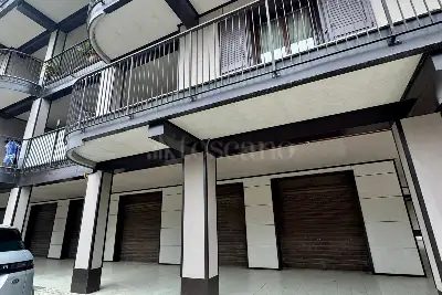 Negozio in vendita, Monteforte - Via Taverna Campanile, Monteforte Irpino