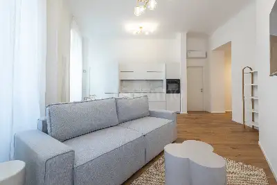 Casa in vendita, Via Guercino, Milano