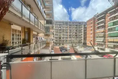 Casa in vendita, Via Lucio Papirio, Roma