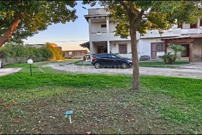 Villa in vendita, Via Le Ferriere, Latina