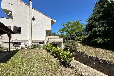 Villa in vendita, via Alessandro Santini,, Roma