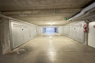 Box in vendita, Via Privata Rosalba Carriera, Milano